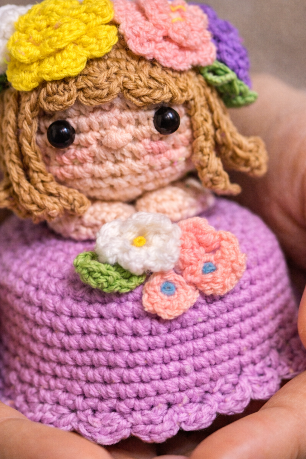 ramo amigurumi reversible violeta